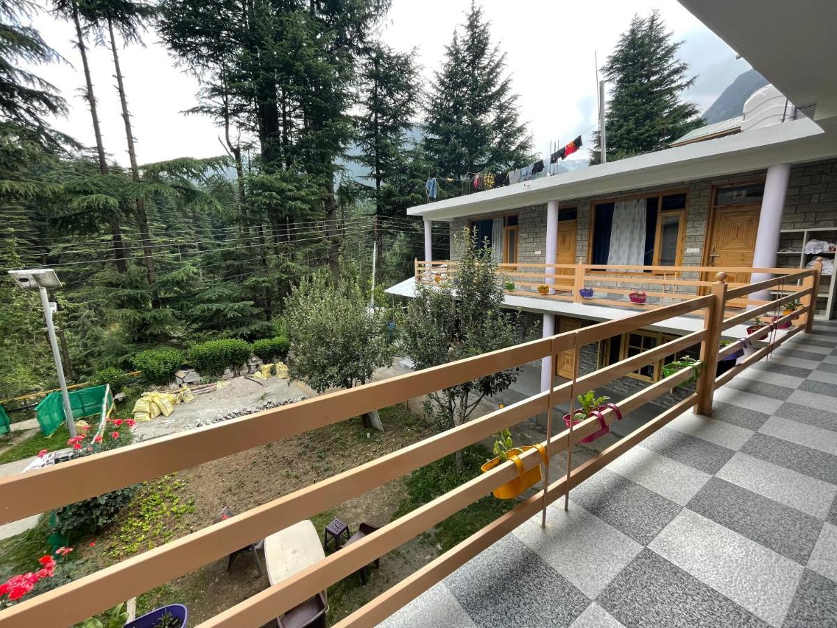 The Doors Inn Manāli Екстериор снимка