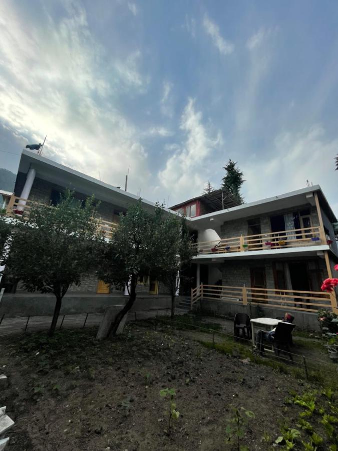 The Doors Inn Manāli Екстериор снимка